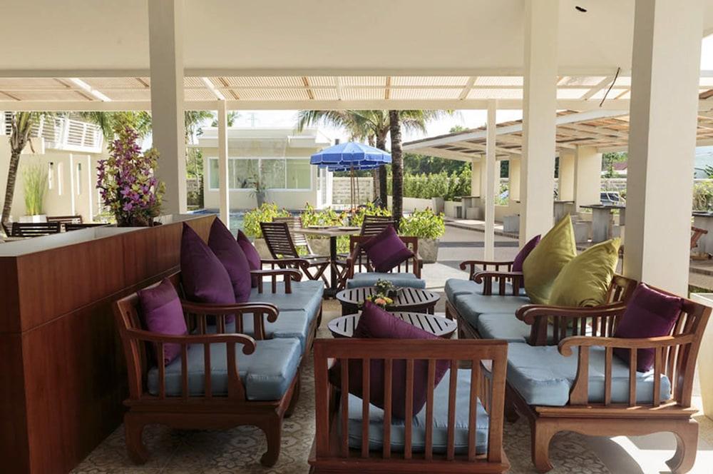 Impress Resort Thalang Extérieur photo